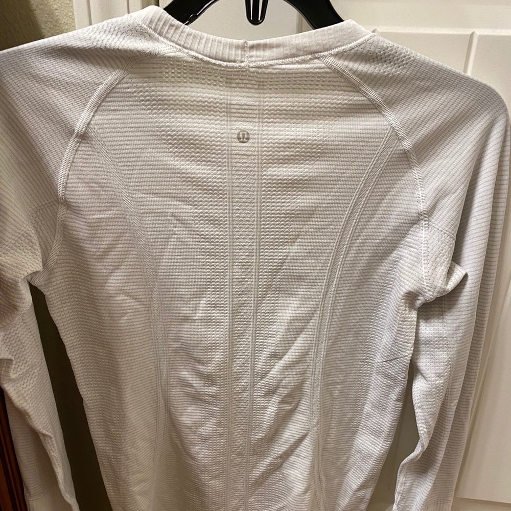 Lululemon Long sleeve top.